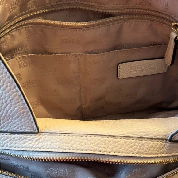 Cream Michael Kors Cream Shoulder Bag - Picture 5 of 7